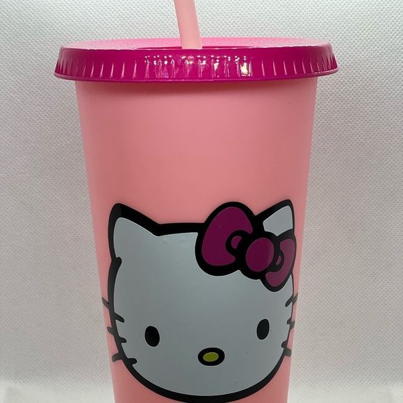 Hello Kitty Color Changing Cup - Picture 1 of 4